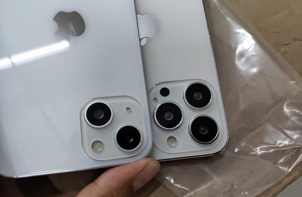 浠水苹果手机维修分享iPhone 13‌机模长什么样 