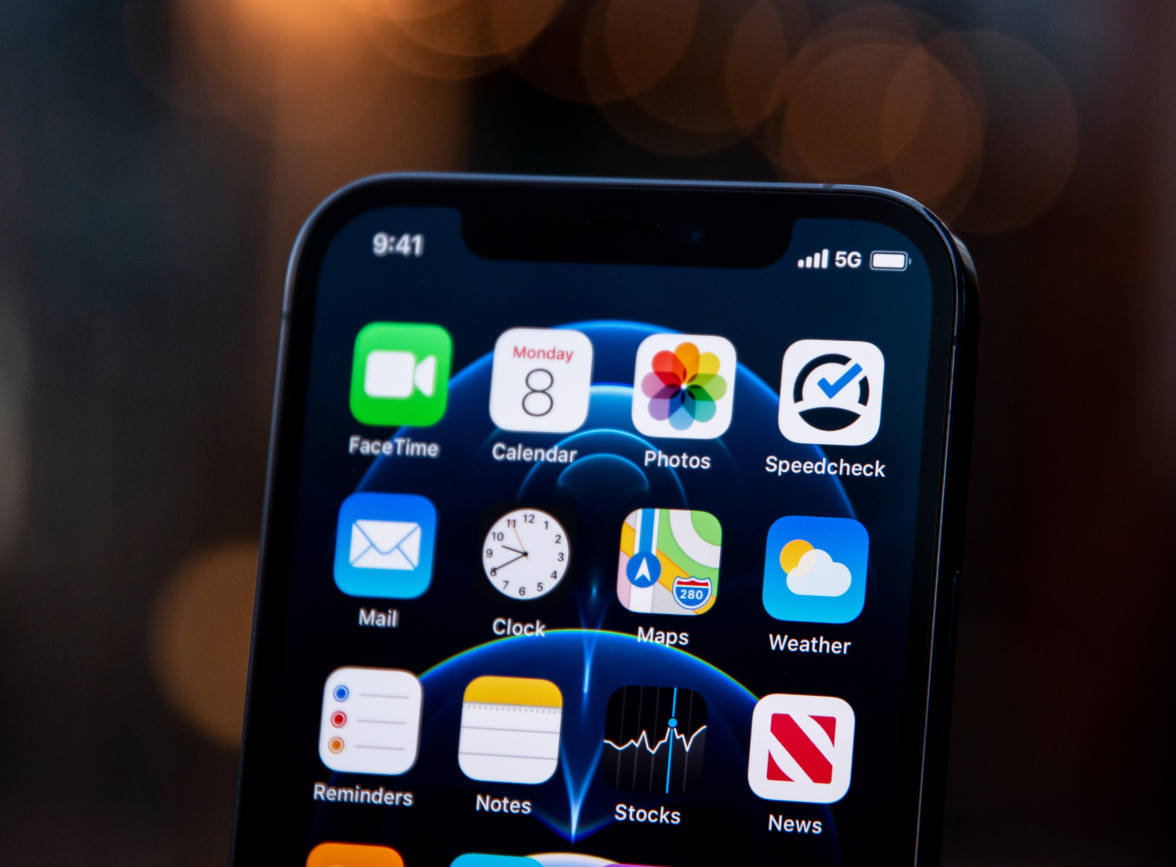 浠水苹果手机维修分享为什么 iPhone 12 在冬季会自动关机 