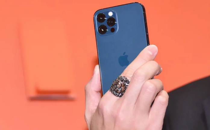 浠水苹果手机维修分享iPhone12系列重启方法教程 